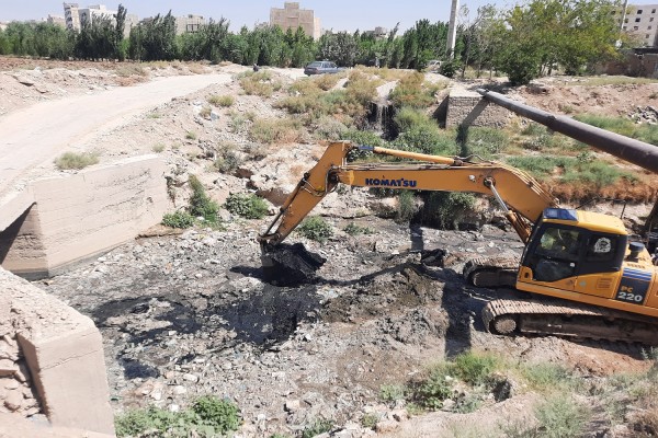 شرکت آب منطقه ای تهران لایروبی بستر رودخانه کن