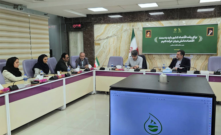 بررسی مشکلات ۴ شرکت دانش‌بنیان توسط رییس صندوق نوآوری