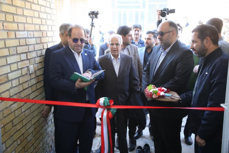 پردیس علم و فناوری شهید سلیمانی دانشگاه تهران در بافق یزد افتتاح شد