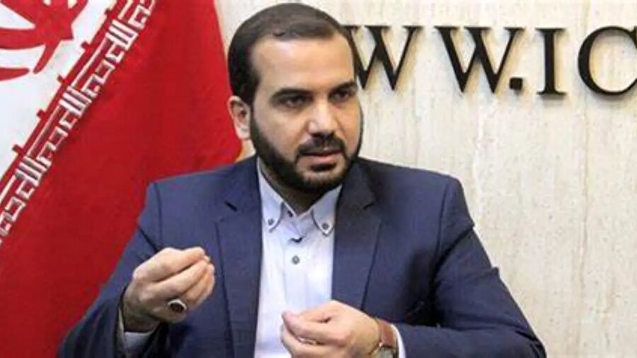 برای یهتر شدن حال بورس نیازمند فرماندهی واحد بر عملیات اقتصادی دولت هستیم/ بازار سرمایه بیش از هر زمانی نیازمند حمایت است/ ساماندهی نرخ بهره و ارزبرای بهبود وضع بازار سهام ضروری است