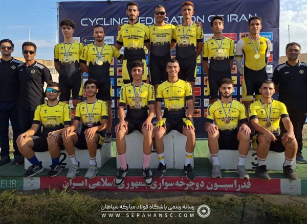 مربی قهرمان آفریقا هدایت سپاهان را برعهده گرفت