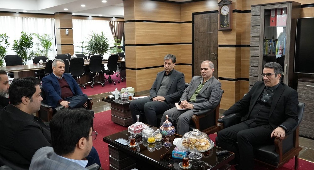 در نشست با مدیران شرکت آسان پرداخت تاکید شد؛