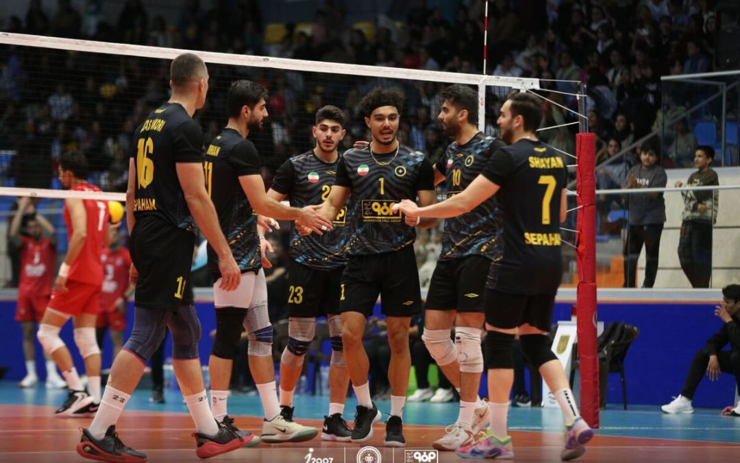 سپاهان پا به پای مدافع عنوان قهرمانی جنگید