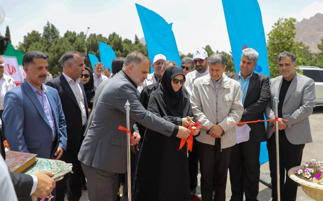 افتتاح دو ایستگاه پیشرفته پایش هوا در اصفهان؛ تأکید بر توسعه صنعتی همسو با محیط زیست