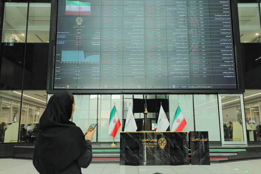 نماد نخستین صندوق پروژه خورشیدی در بورس تهران درج شد